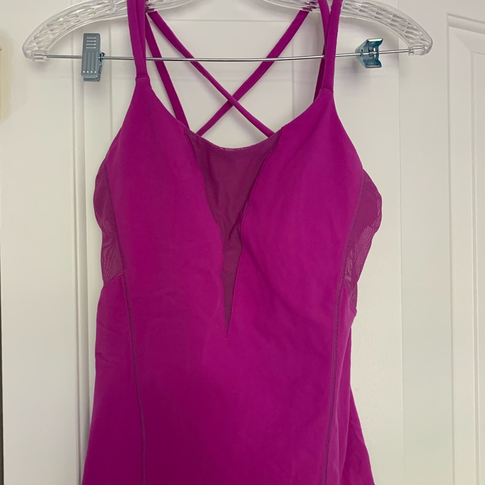 lululemon tank top